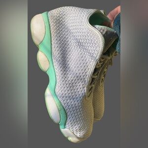 Air Jordan Horizon Green Glow Sneakers Gray Mint White Woven size 6.5Youth